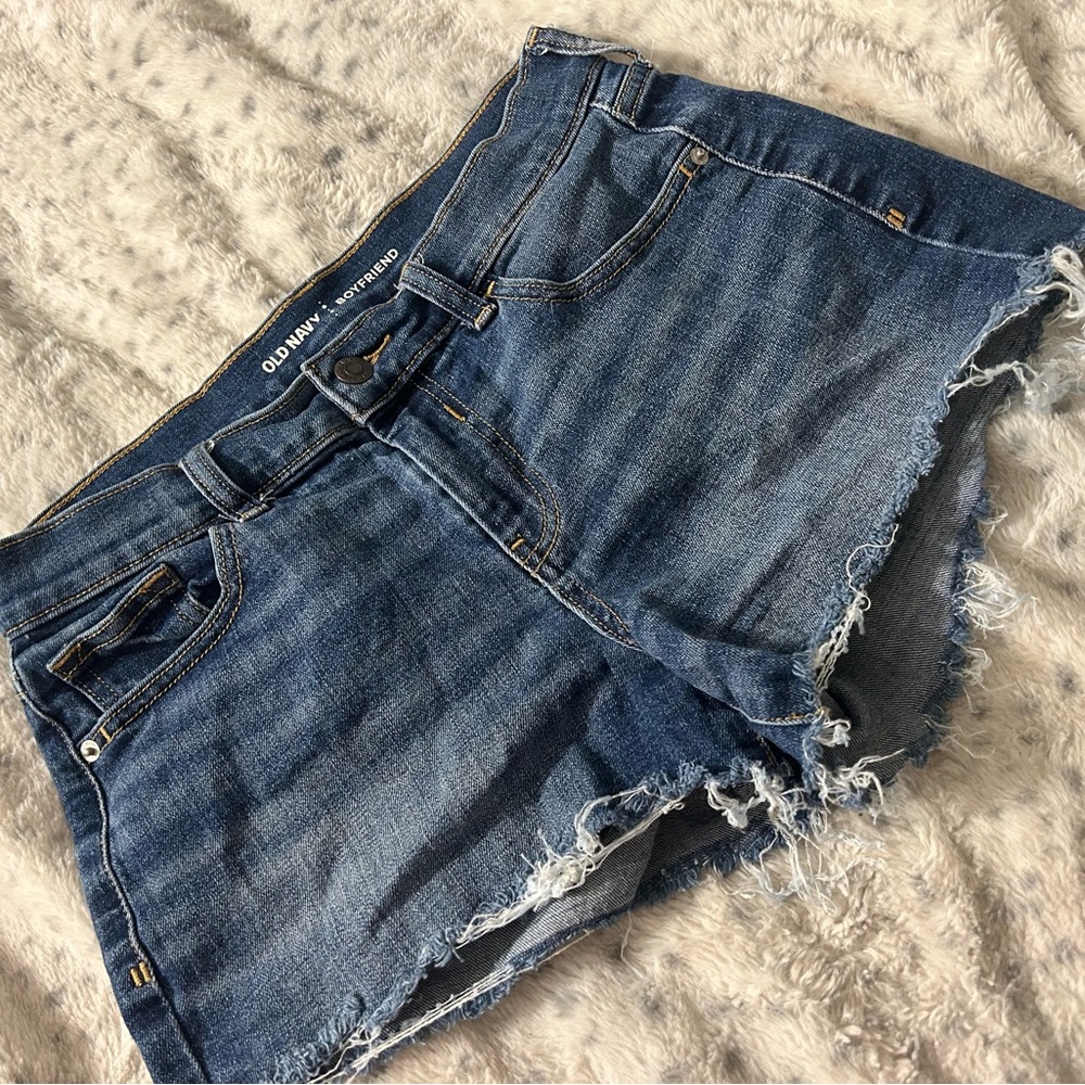 Women’s Old navy boyfriend Jean shorts size 6